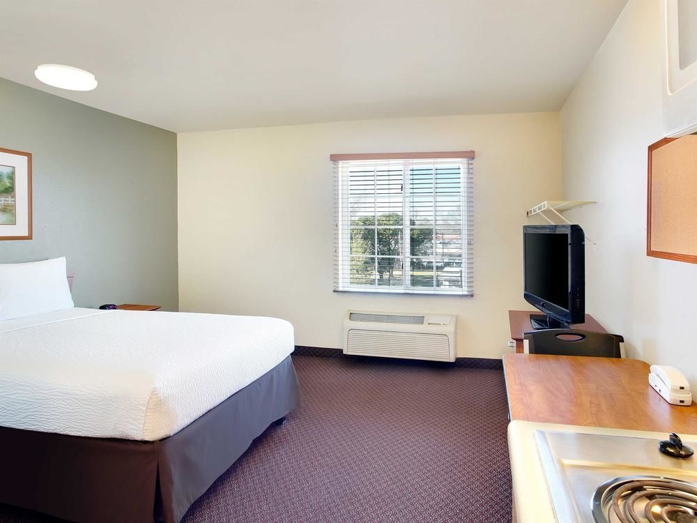 Woodspring Suites Baton Rouge East I-12 Εξωτερικό φωτογραφία